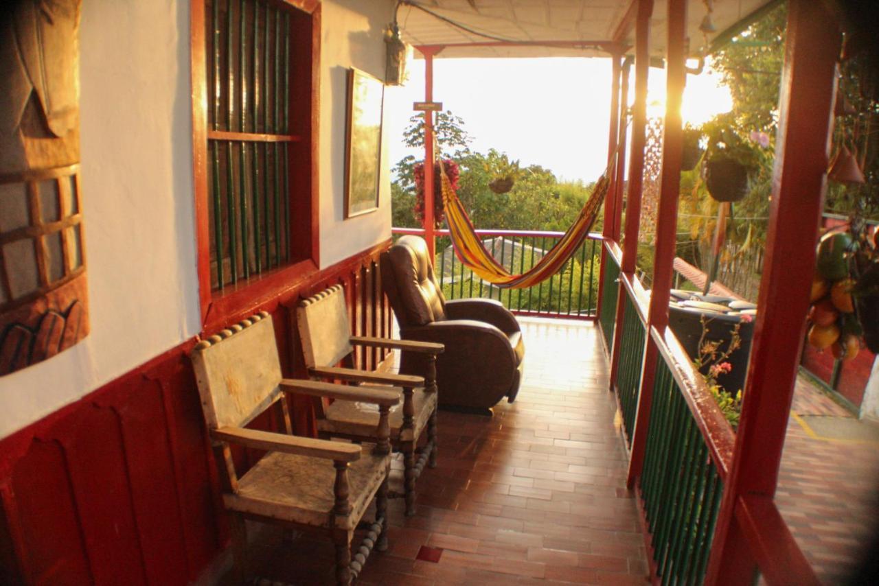 Eco Lodge La Juanita 马尼萨莱斯 外观 照片