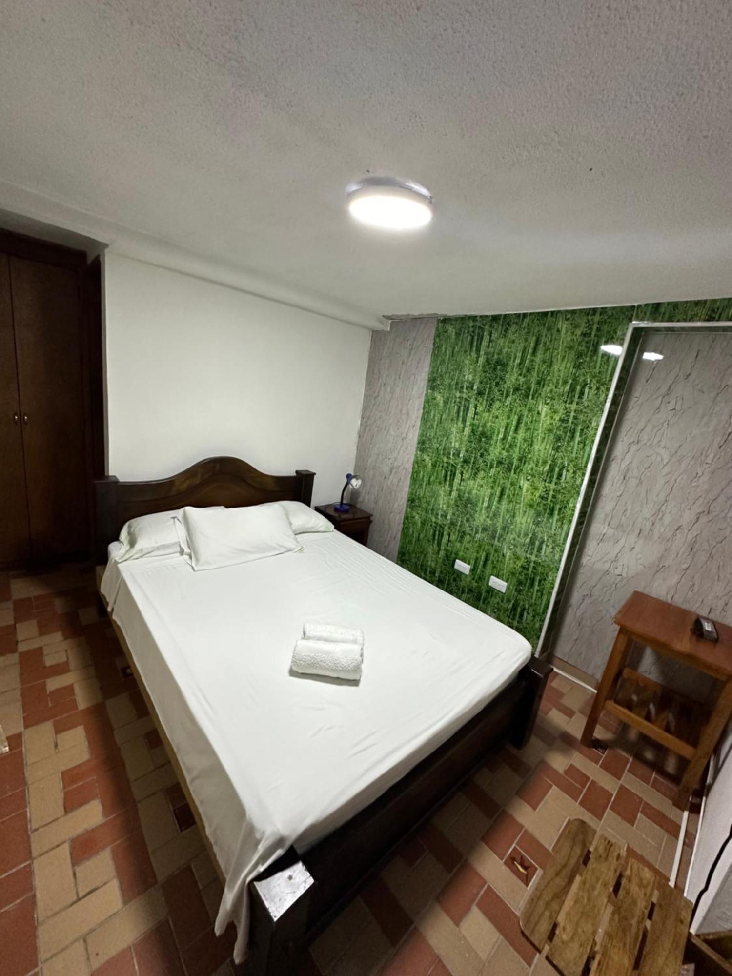 Eco Lodge La Juanita 马尼萨莱斯 外观 照片